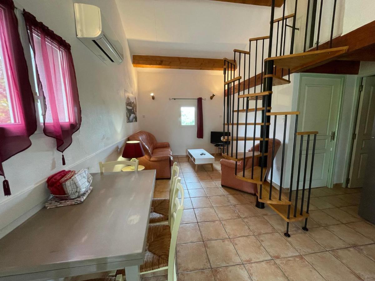 Village De Gites Mas De La Bastide Joyeuse Εξωτερικό φωτογραφία