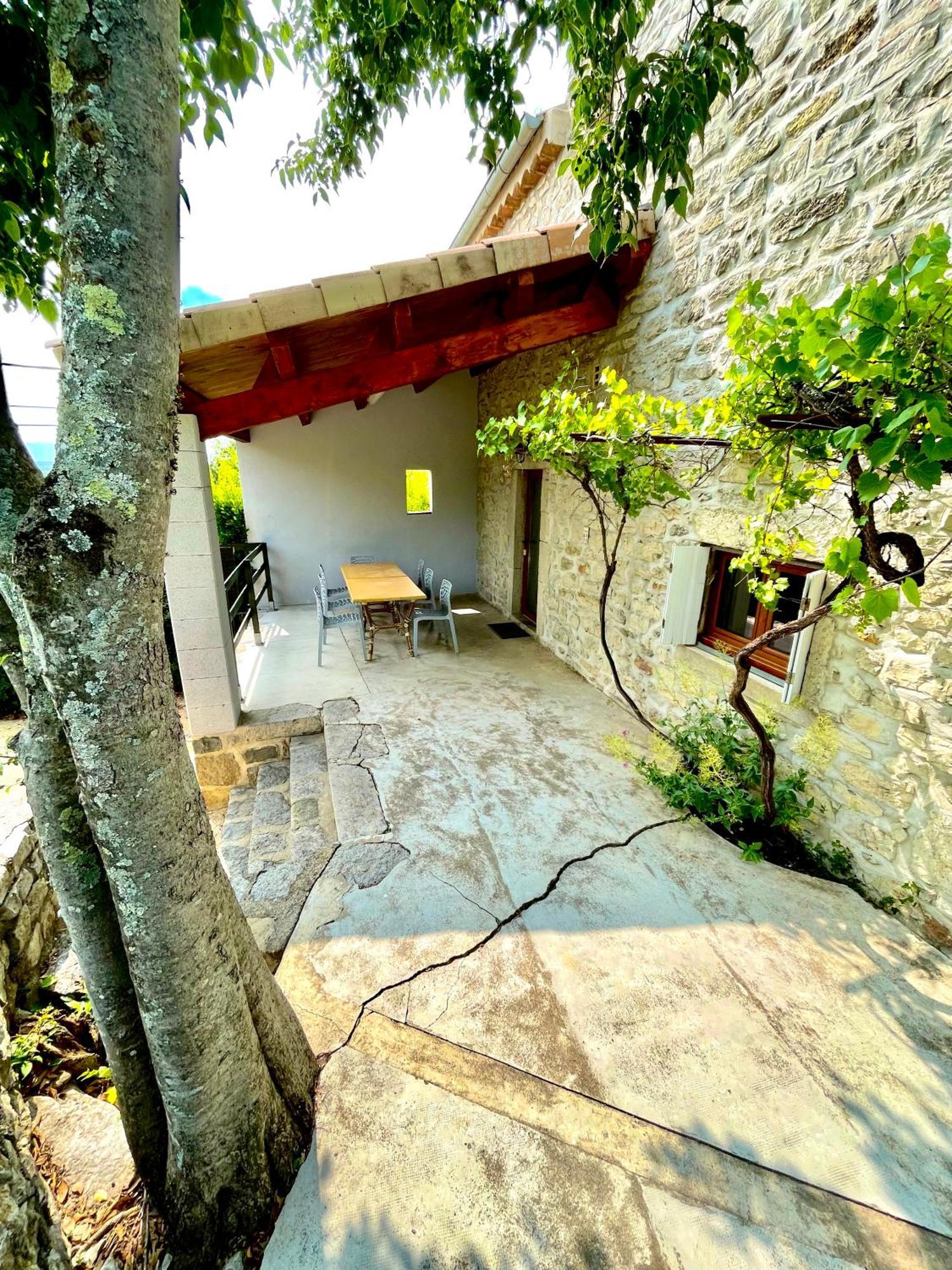 Village De Gites Mas De La Bastide Joyeuse Εξωτερικό φωτογραφία